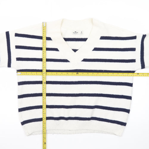 Hollister Women's White Navy Striped V-Neck Knit Jumper M