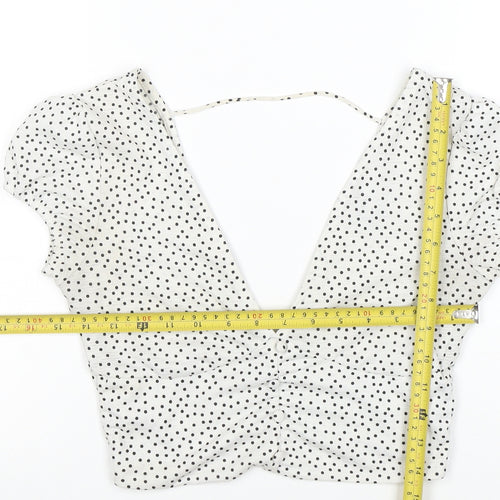 Bershka Women’s White Polka Dot Cropped V-Neck Blouse Size S