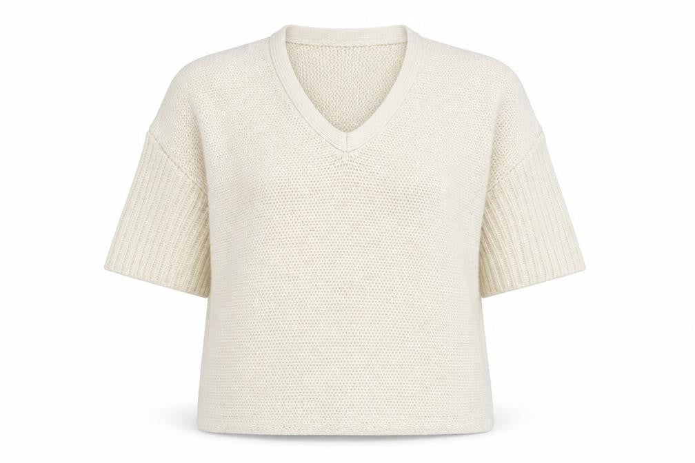 Front view of Noisy May Women Ivory Chunky Knit V-Neck jumper XS