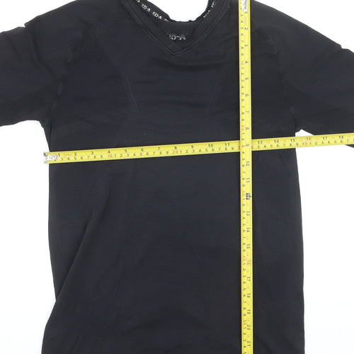 K15-A Men's Black Small V-Neck Athletic Polyamide Short Sleeve T-Shirt