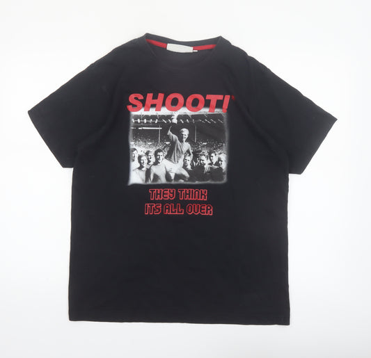 SHOOT! Men's Black Medium Football Legends Graphic T-Shirt