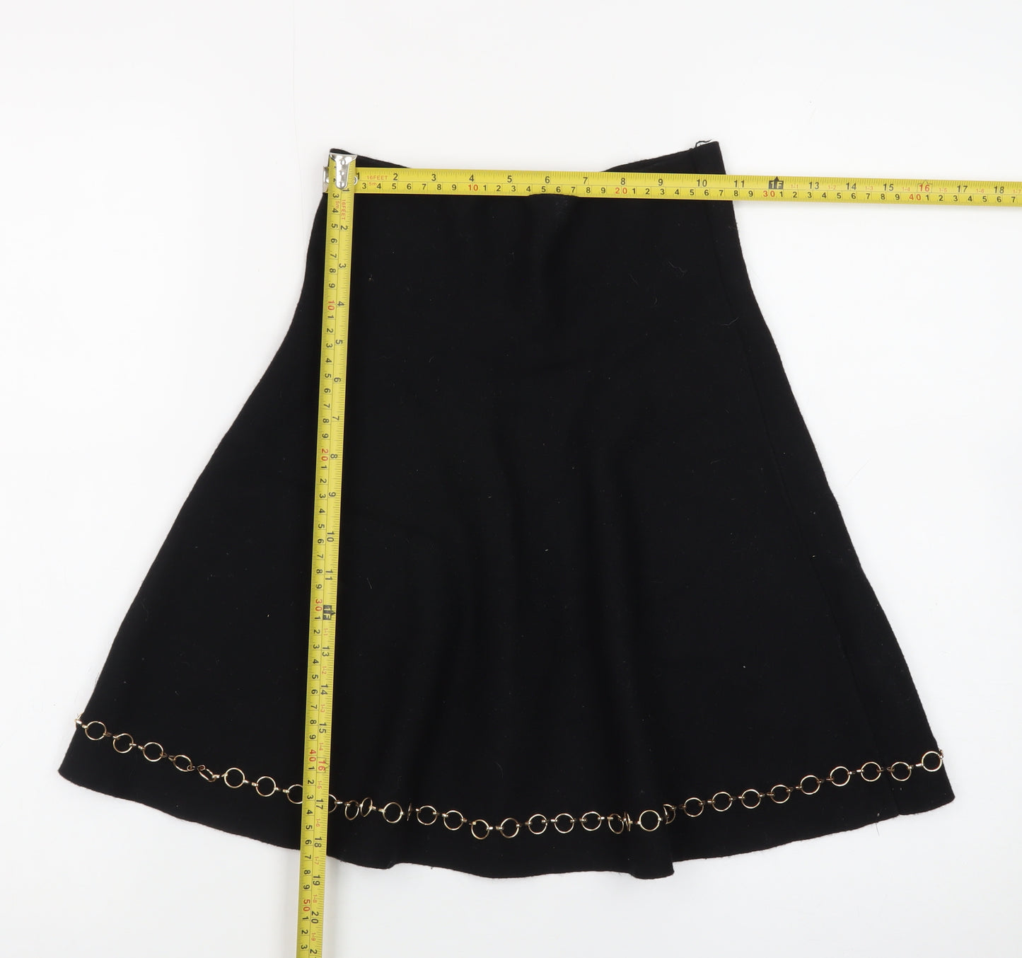 Zara Women Black Size 12 A-Line Knit Skirt with Chain Detail