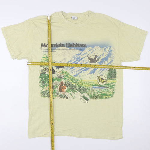 Urban Outfitters Women's Beige Mountain Habitat Graphic T-Shirt S