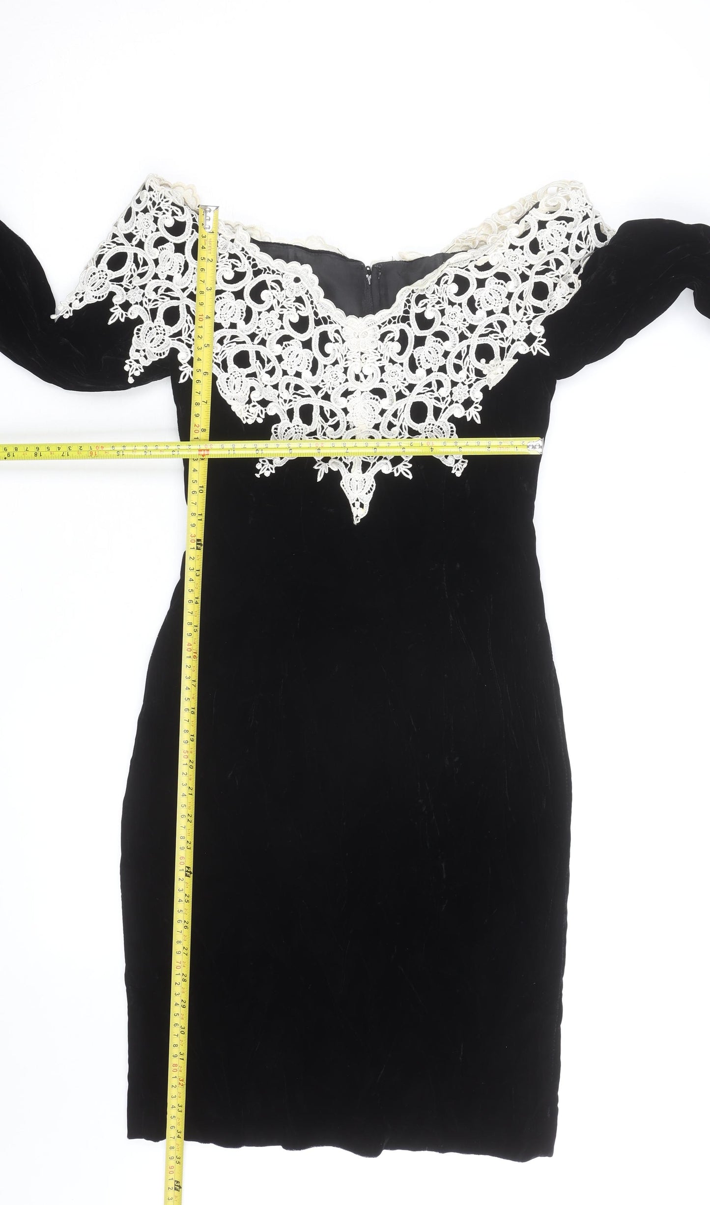 Town & Country Women’s Black Velvet Lace Off Shoulder Petite Dress Size 8