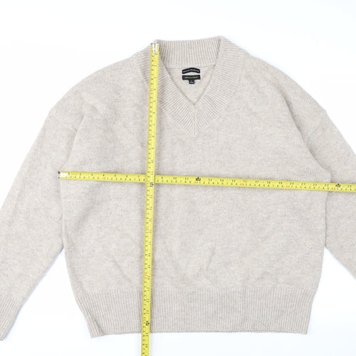 Mercer & Madison Men’s Beige Wool Blend V-Neck Jumper Size L