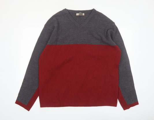 Retreat Men's Grey Red V-Neck Acrylic Pullover Jumper L