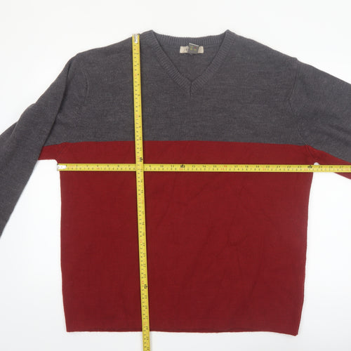 Retreat Men's Grey Red V-Neck Acrylic Pullover Jumper L