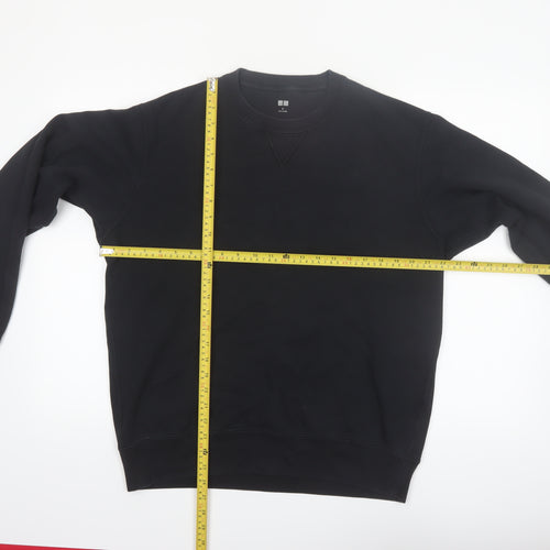 UNIQLO Men's Black Medium Crew Neck Pullover Fleece Sweatshirt