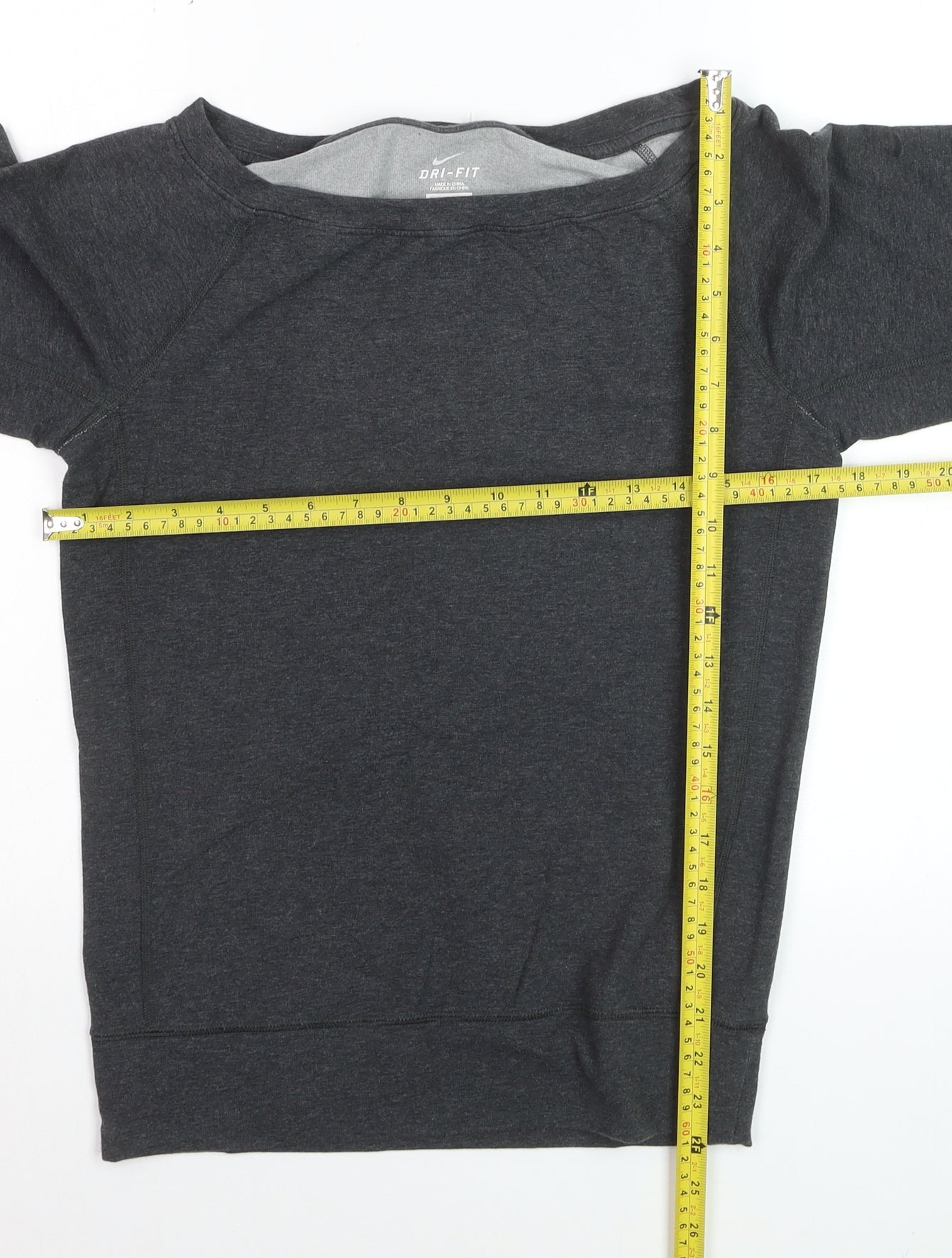 Nike Women’s Black Dri-FIT Pullover Sweatshirt XS Lightweight