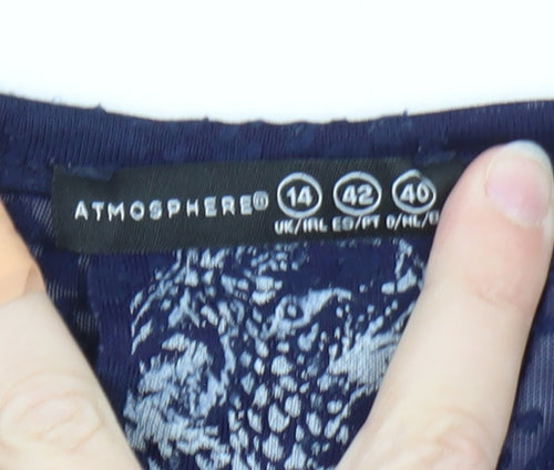 Atmosphere Women Blue Size 14 Cropped Short Sleeve T-Shirt