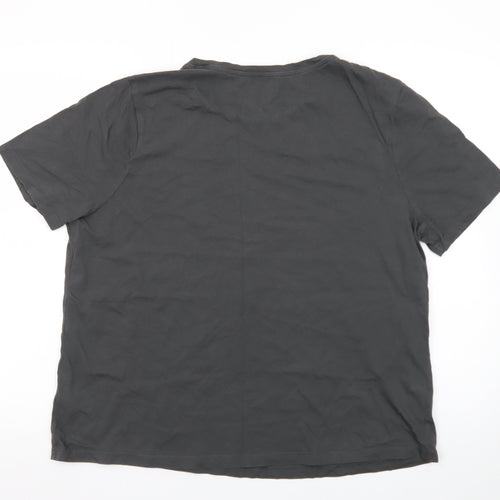 Tu Women’s Black Star Print Cotton T-Shirt Size 18 Short Sleeve