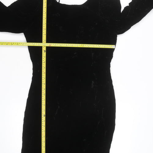 Galleria Women’s Black Velvet Bodycon Dress Size M Long Sleeve Vintage