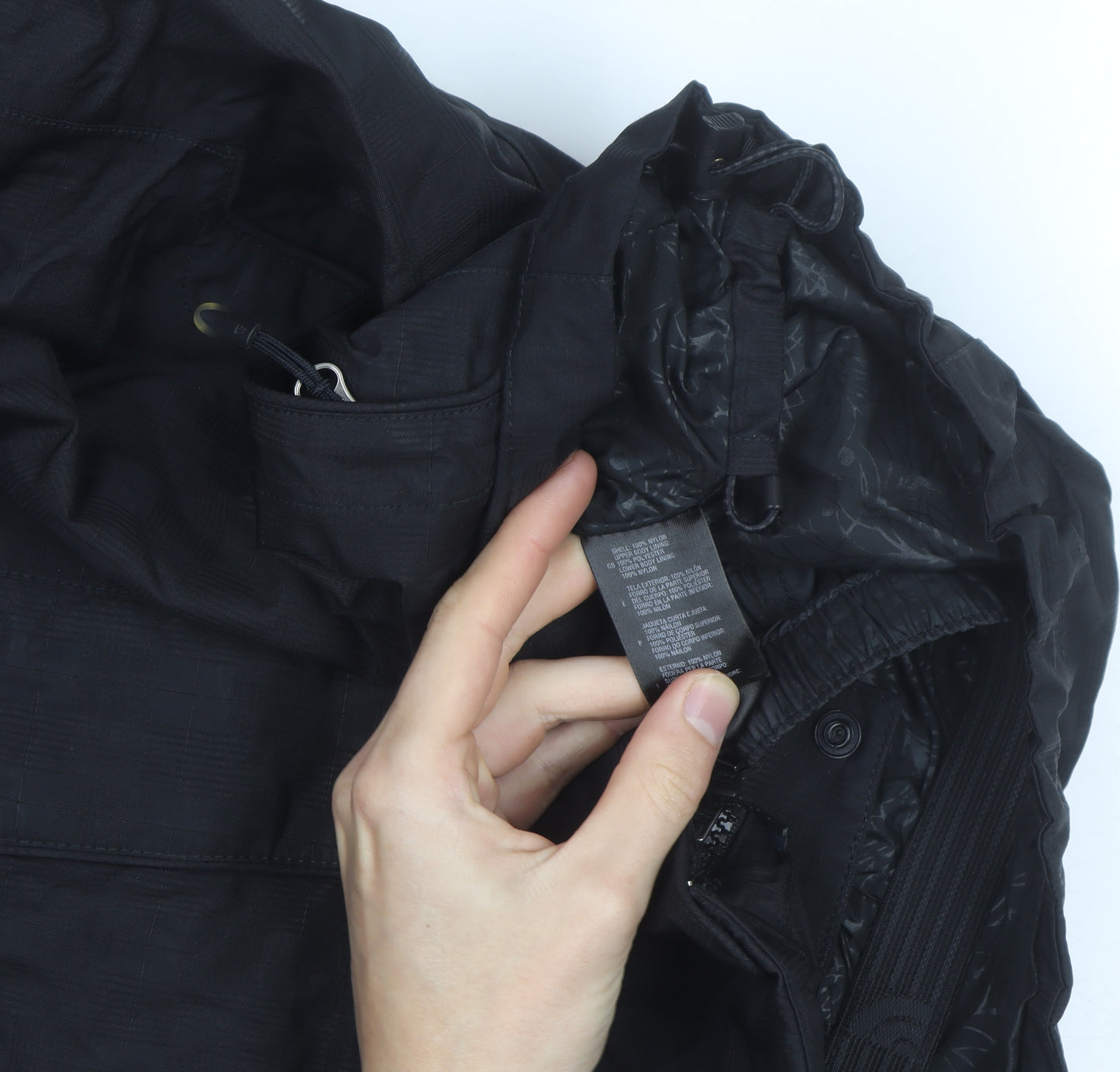 The North Face Women's Black Hooded Waterproof Parka Jacket M