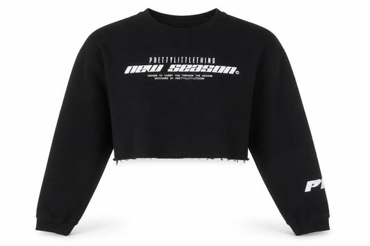 Front view of PRETTYLITTLETHING women’s black uk 8 cropped pullover sweatshirt