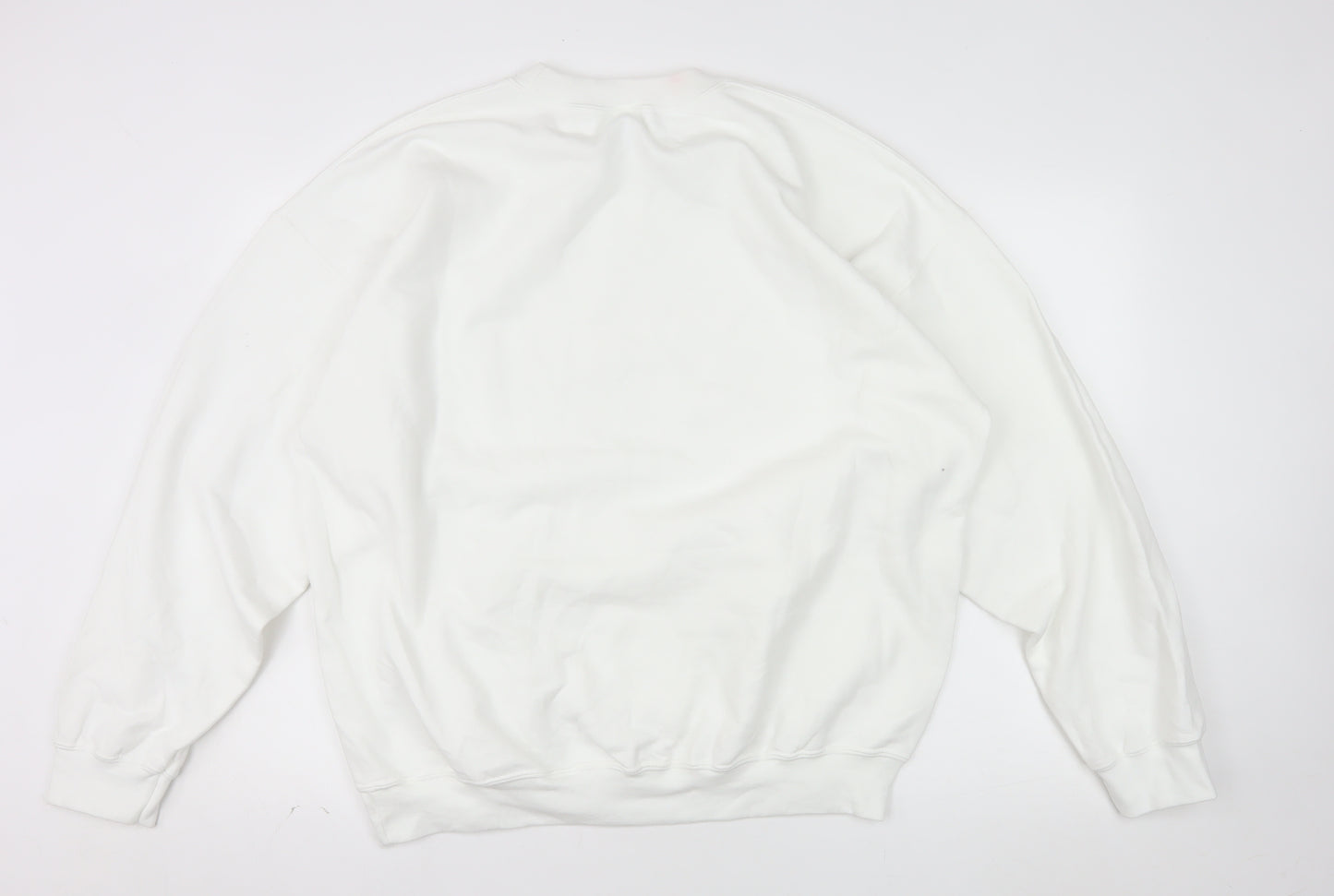 Gildan Men's White XL Pullover Crew Neck Fleece Sweatshirt