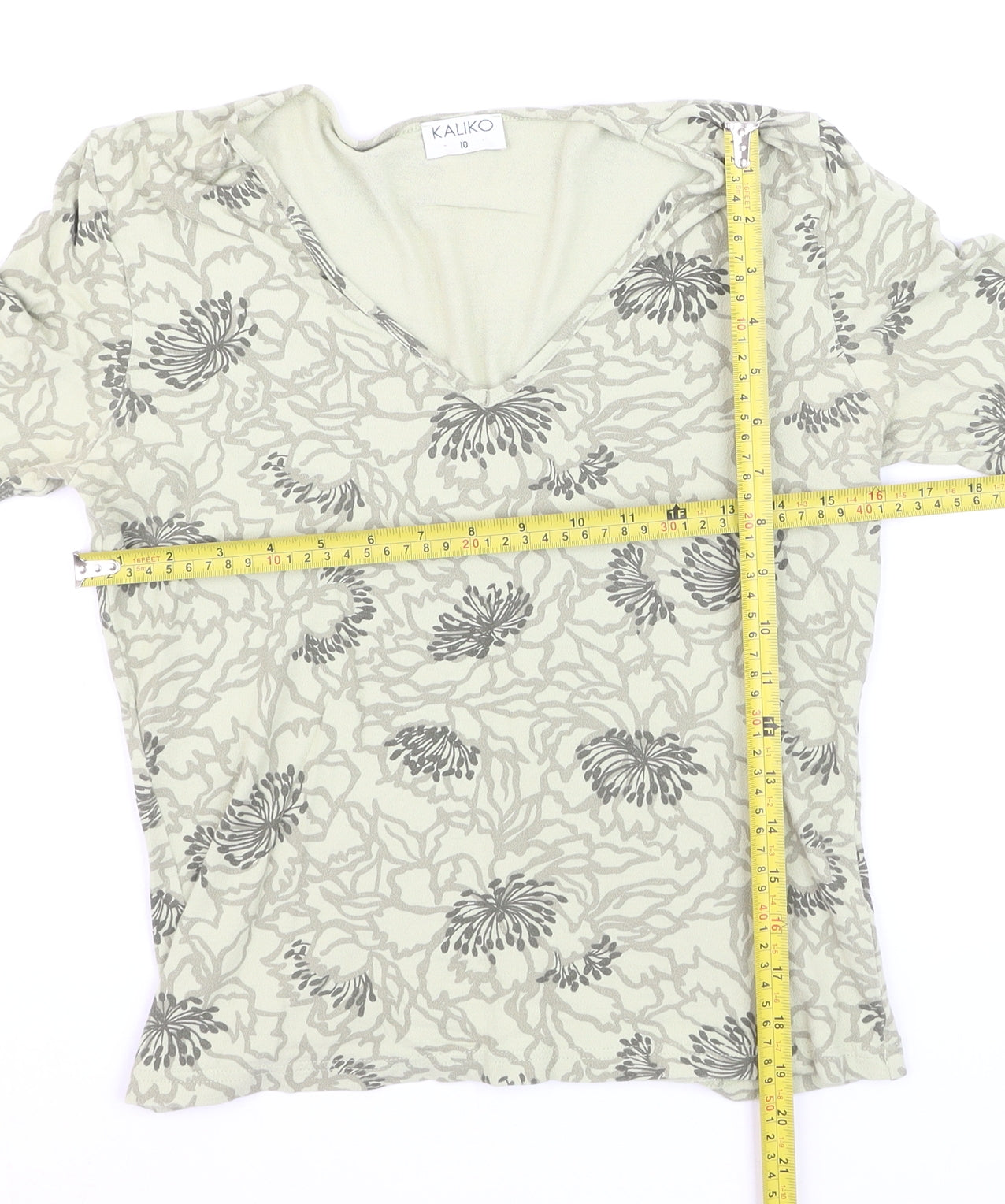 Kaliko Women’s Beige Floral V-Neck 3/4 Sleeve Stretch Tunic Blouse Size 10