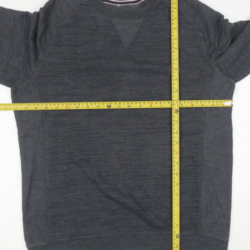 Champion Men's Grey Medium Crew Neck Pullover Sweatshirt
