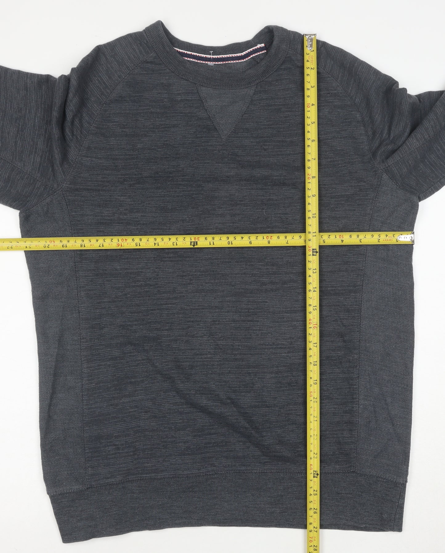 Champion Men's Grey Medium Crew Neck Pullover Sweatshirt
