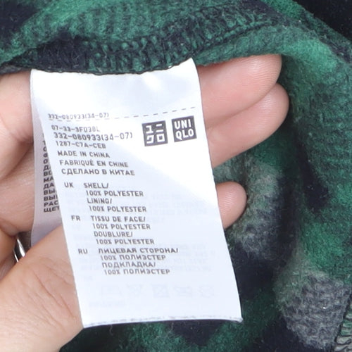 Uniqlo Men's Green Black Plaid Flannel Button-Up Shirt Size S