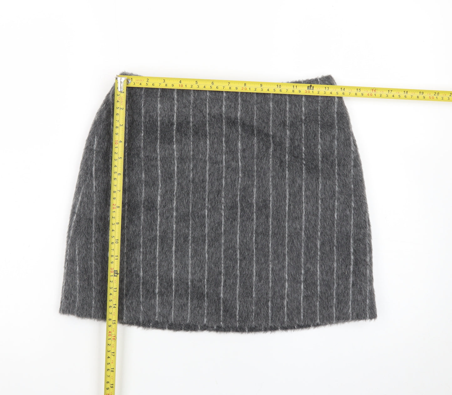 Marks and Spencer Women Grey Wool Tweed Short Pencil Skirt Size 8