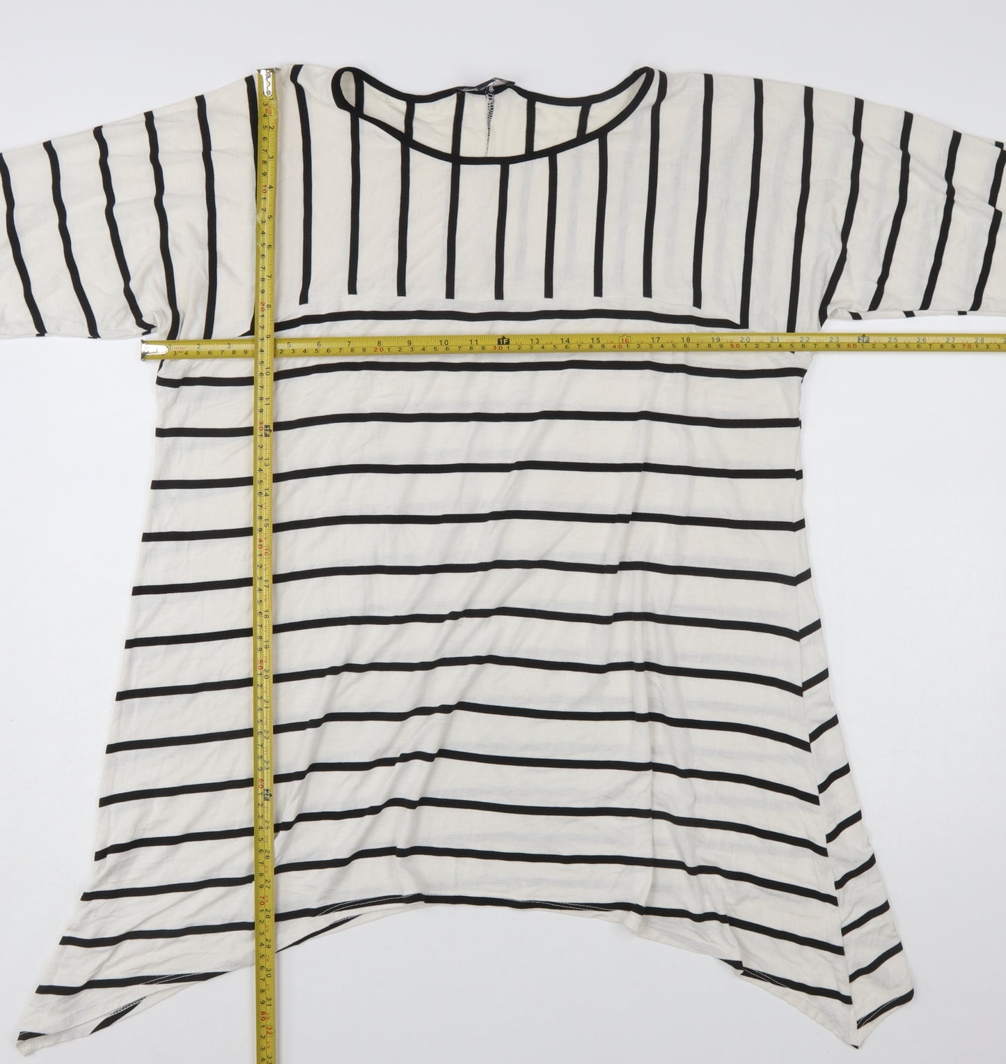 Saloos Women’s White Black Striped 3/4 Sleeve Tunic Top Size 20