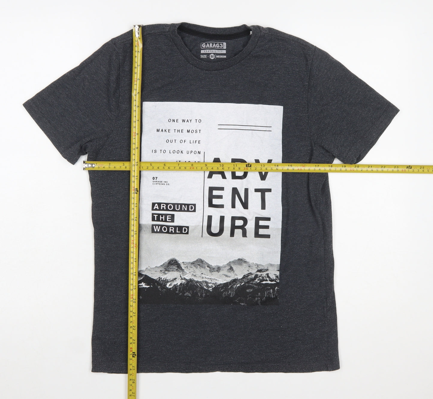Garage Inc Men's Grey Adventure Print Crew Neck Graphic T-Shirt Medium