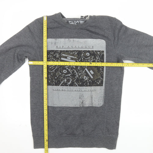FCT07 Guys Crew Mens Grey XS Pullover Sweatshirt Graphic Print