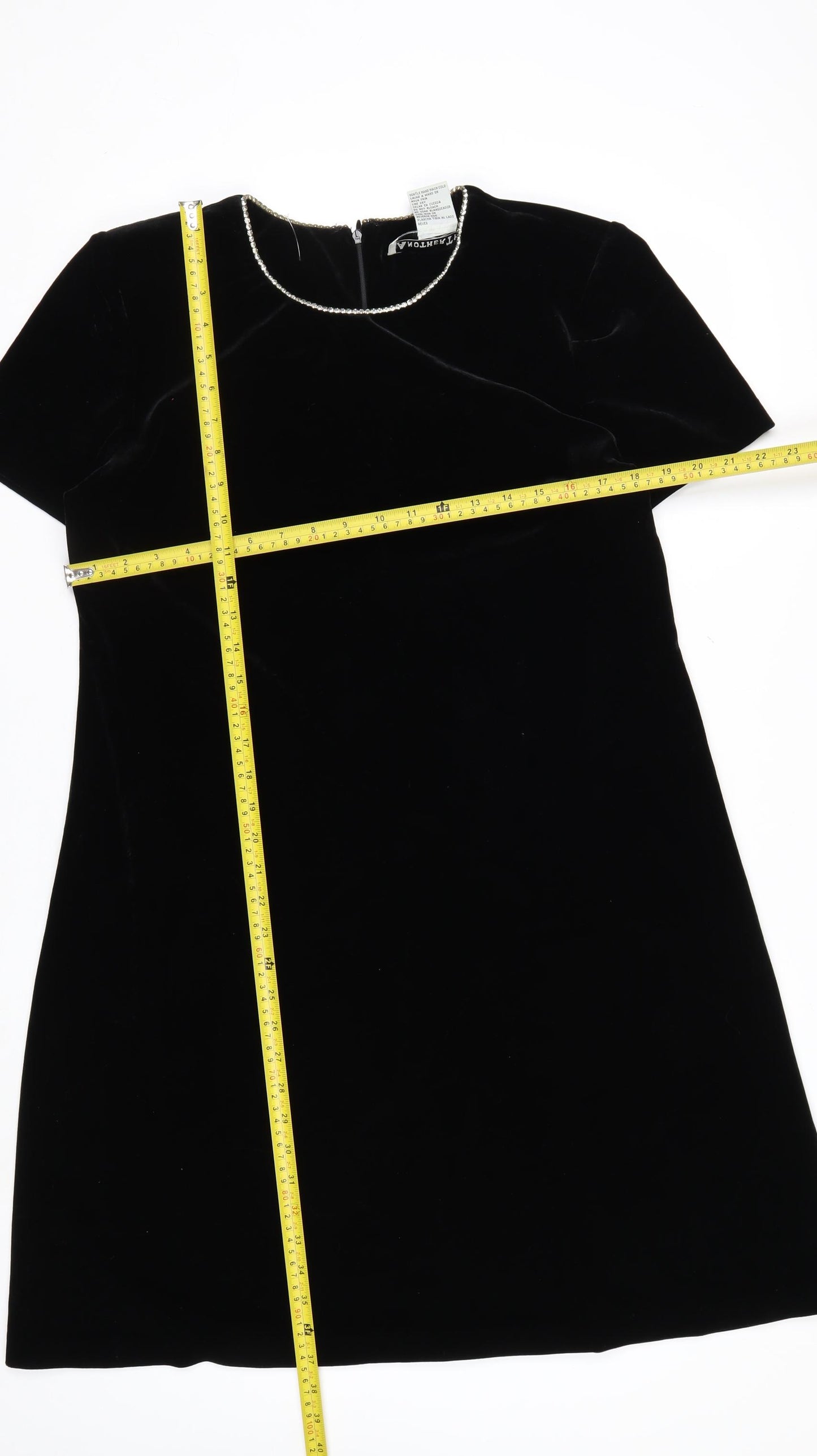 Another Thyme Women’s Black Velvet Shift Dress Size 12 Short Sleeve