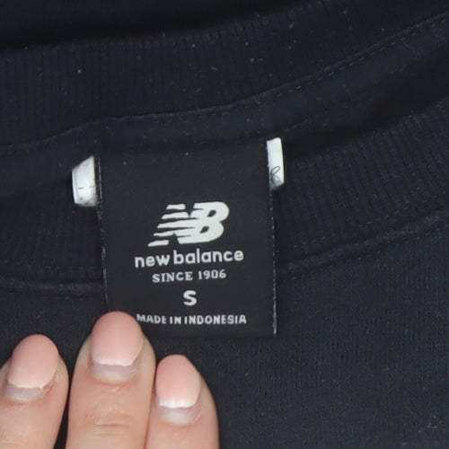 New Balance Men's Black Small Crew Neck Fleece Sweatshirt