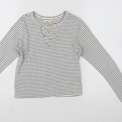 Hollister Women’s White Striped Long Sleeve Cropped T-Shirt M