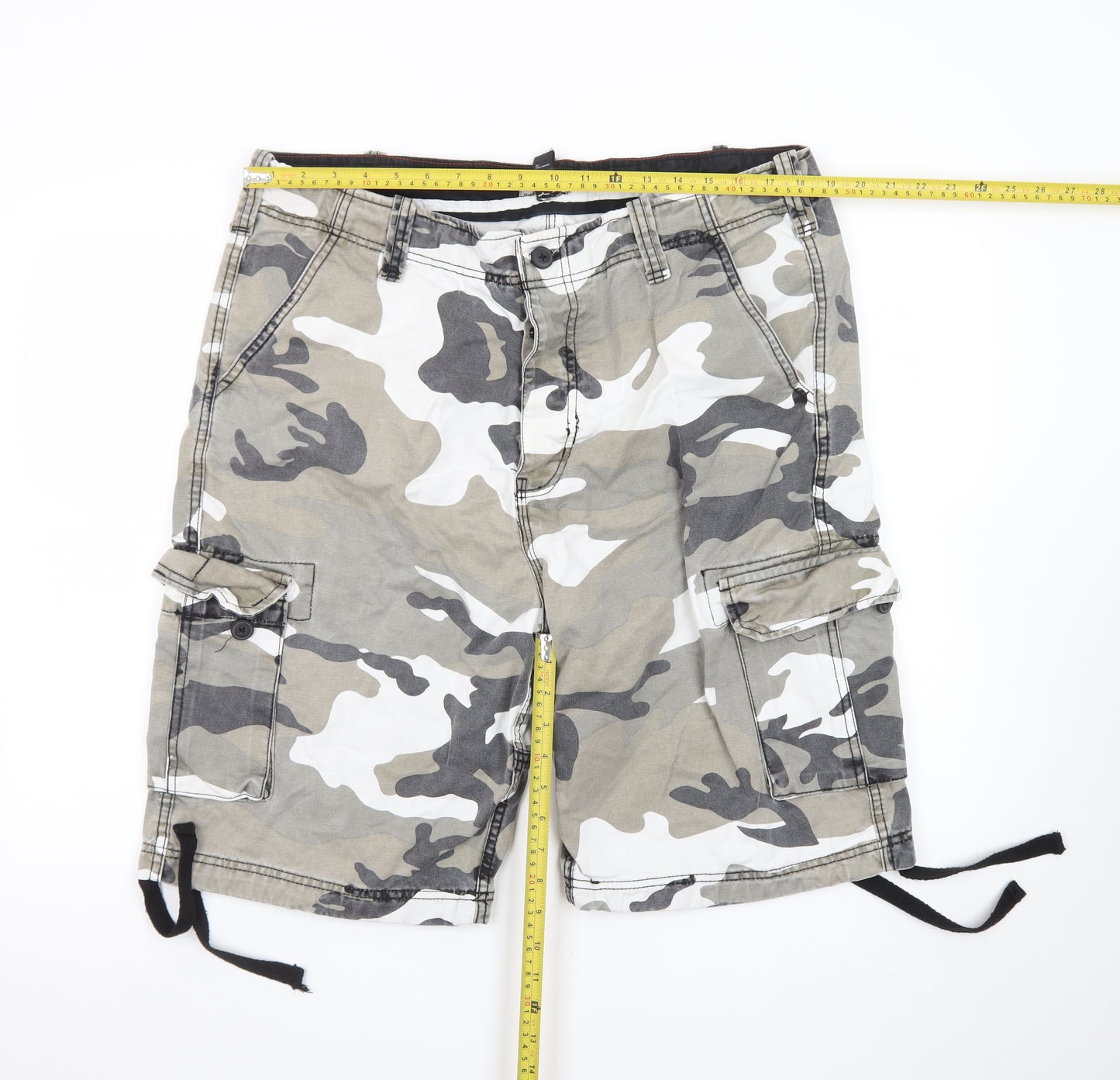 Vintage Shorts Men's Multicoloured Camouflage Cargo Shorts XL
