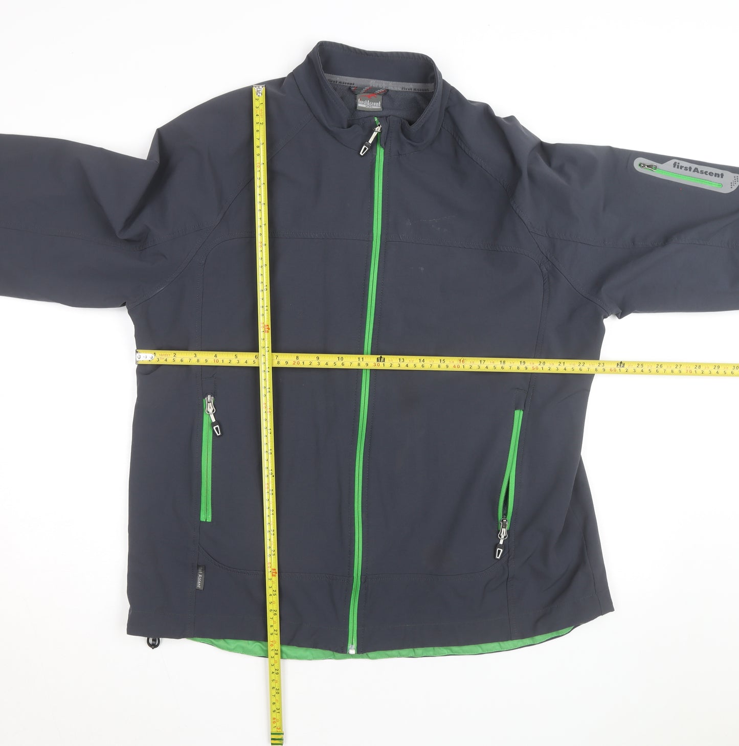 First Ascent Men's Black 2XL Soft Shell Jacket Outdoor Hiking Windproof