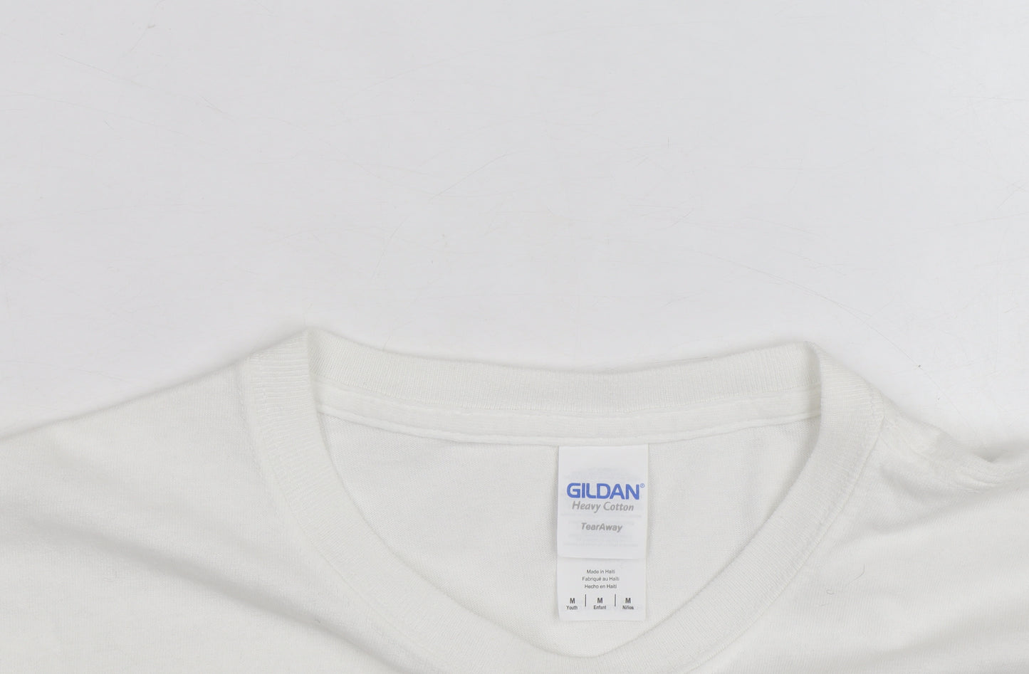 Gildan Men's White Overworld Graphic Print Cotton T-Shirt M