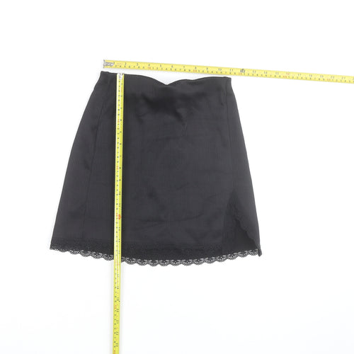 H&M Divided Women's Black Short Lace Hem Skirt Size 2XS