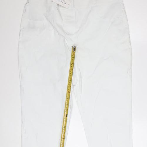 Cerulean White Women's Size 16 Capri Leggings Stretch Comfort