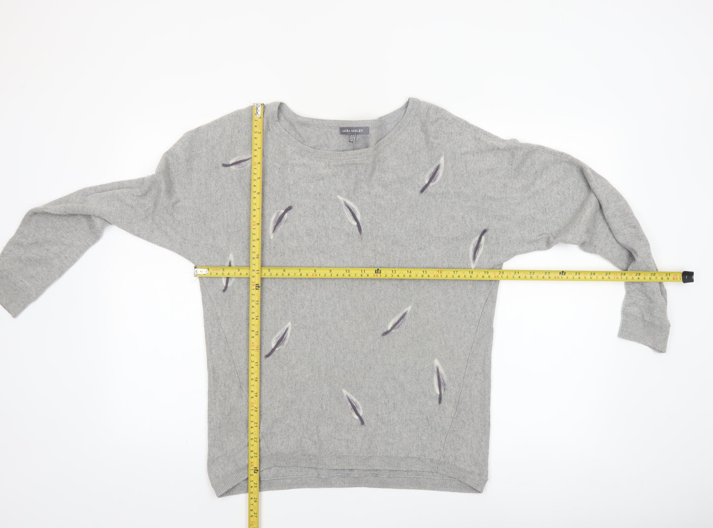 Laura Ashley Women Grey Feather Knit Pullover Jumper Size 10
