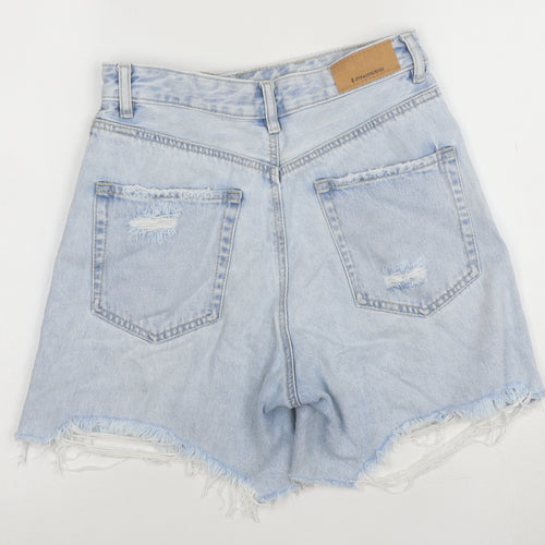 Stradivarius Women Blue Size 8 High Rise Cut-Off Denim Shorts