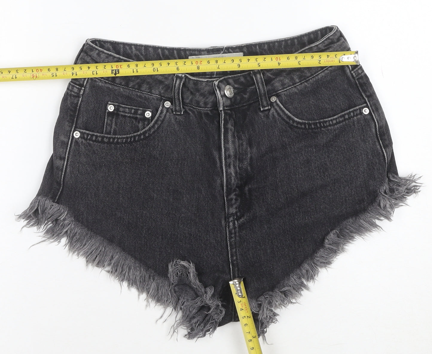 Topshop Women Black Size 10 High Rise Cut-Off Denim Shorts