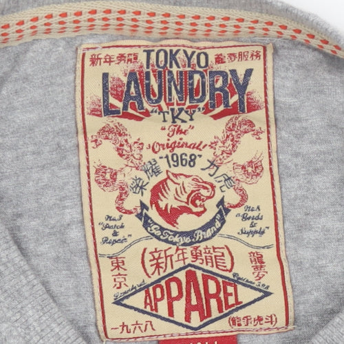 Tokyo Laundry Men's Grey Drifters Graphic Print T-Shirt Size Small