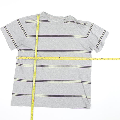 GAP Men’s Grey Striped Crew Neck Cotton T-Shirt Size L
