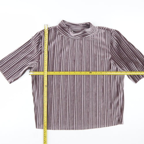 New Look Women’s Purple Velvet Striped Mock Neck Cropped Top Size 6