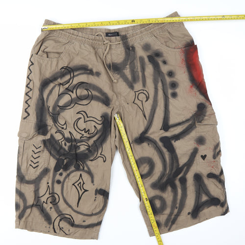 Bexleys Men’s Beige Cargo Shorts 29in Artistic Graffiti Cotton