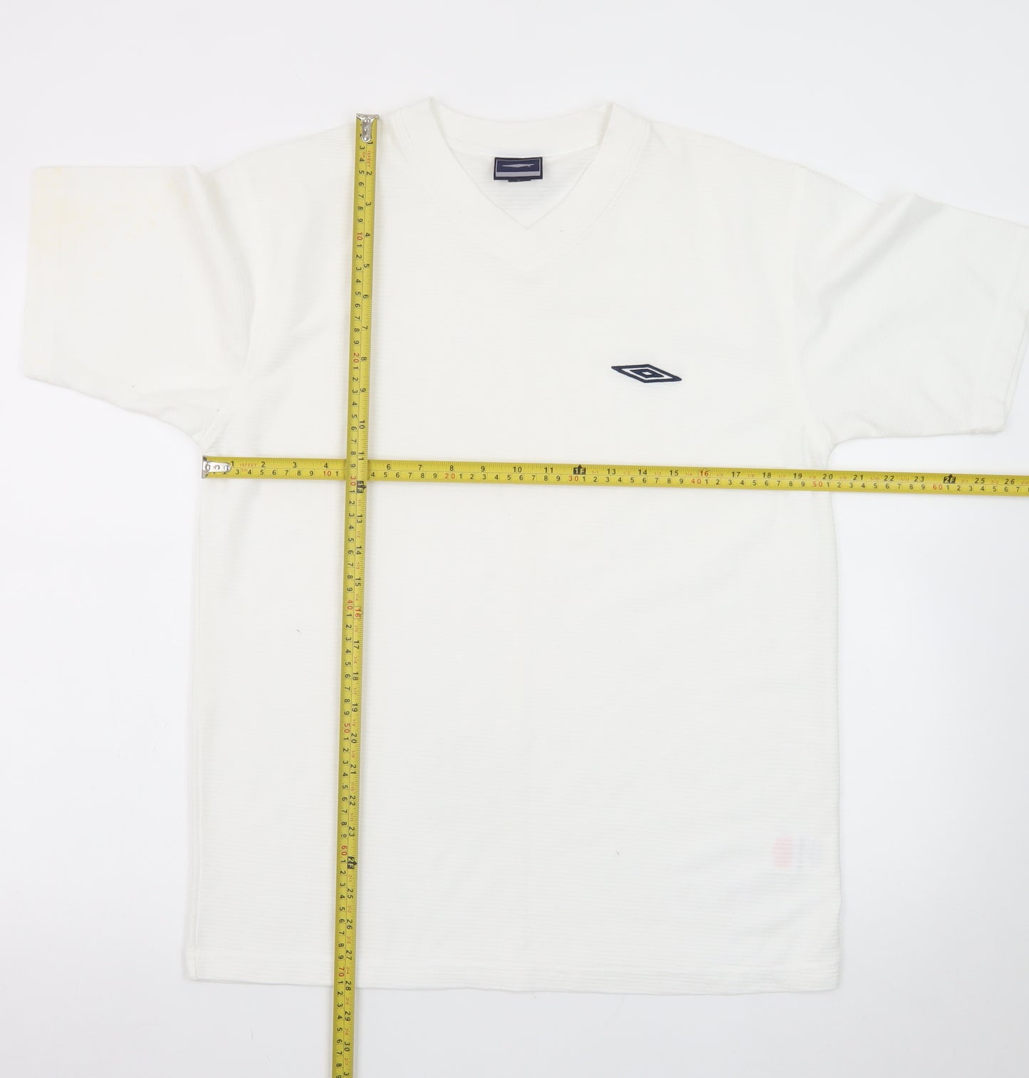 Umbro Men's White V-Neck Short Sleeve T-Shirt Size M Polyester Cotton