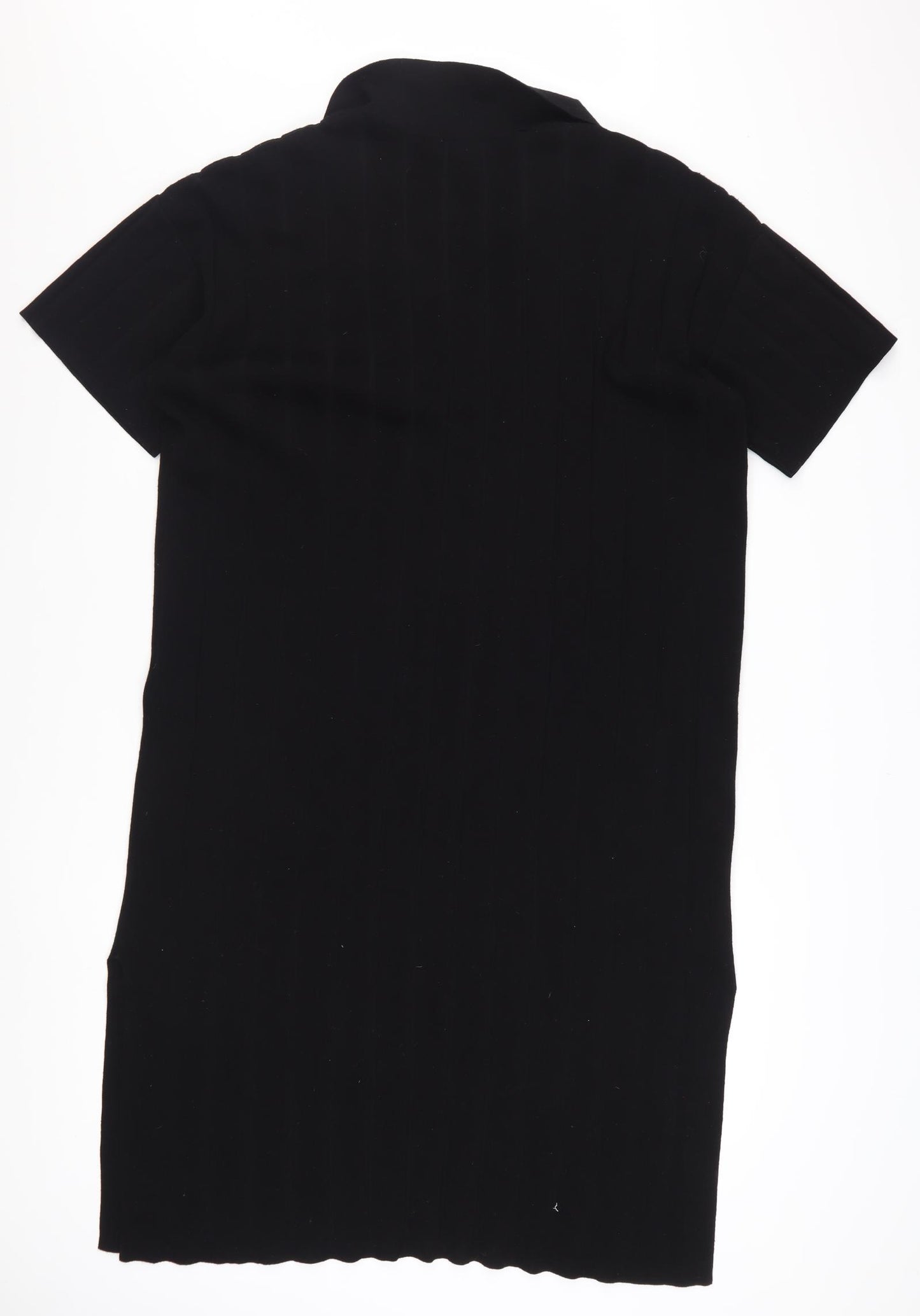 H&M Women Black Size 12 Collared Knit T-Shirt Dress