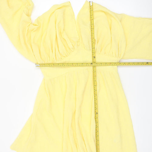 Boohoo Women Yellow A-Line Short Ruched V-Neck Dress Size 14