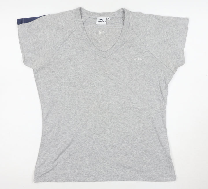 Diadora Womens Grey V-Neck Short Sleeve T-Shirt Size 16