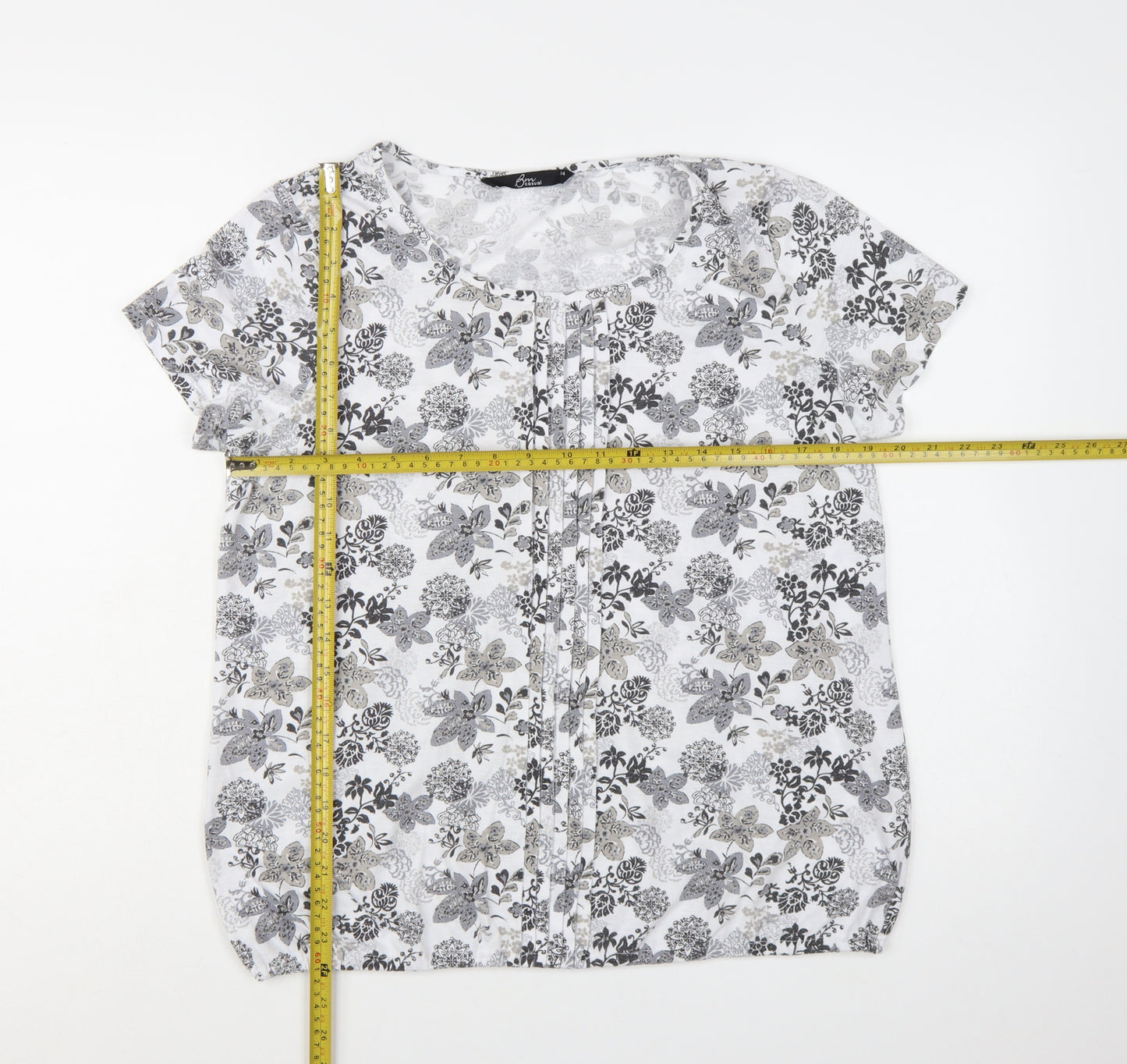 Bm Casual Women's White Floral Short Sleeve Blouse Size 14