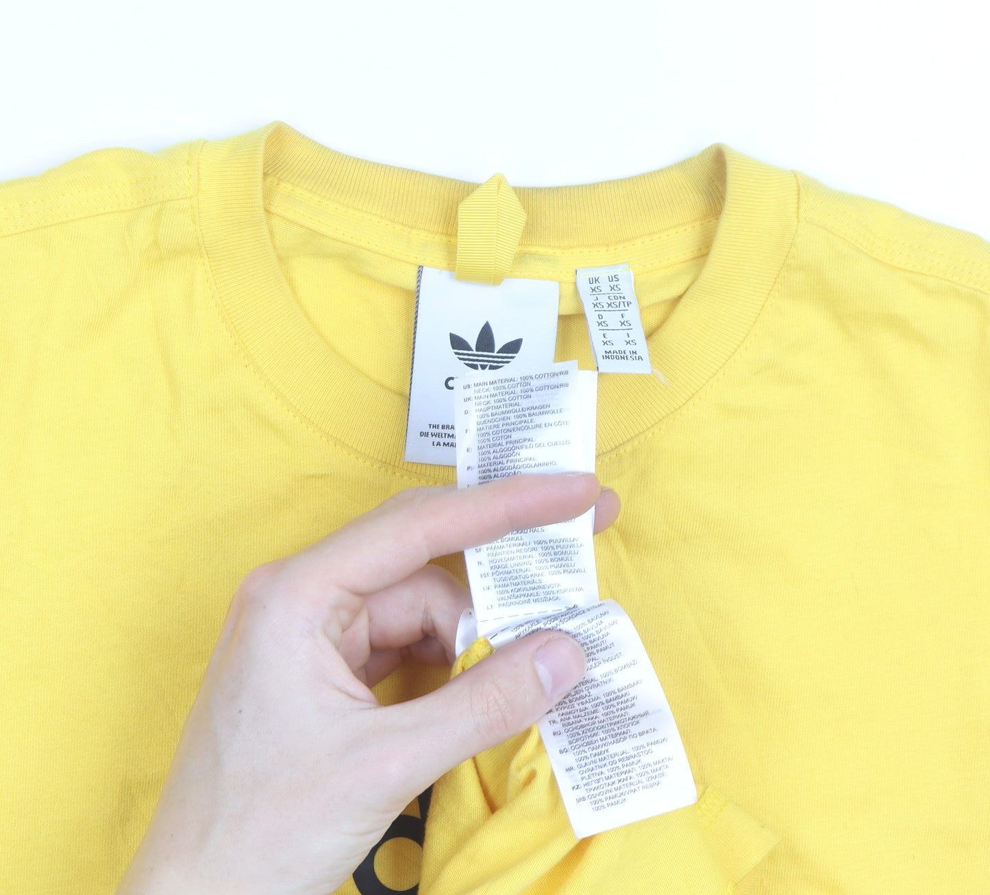 Adidas Mens Yellow Adventure Graphic Cotton T-Shirt XS