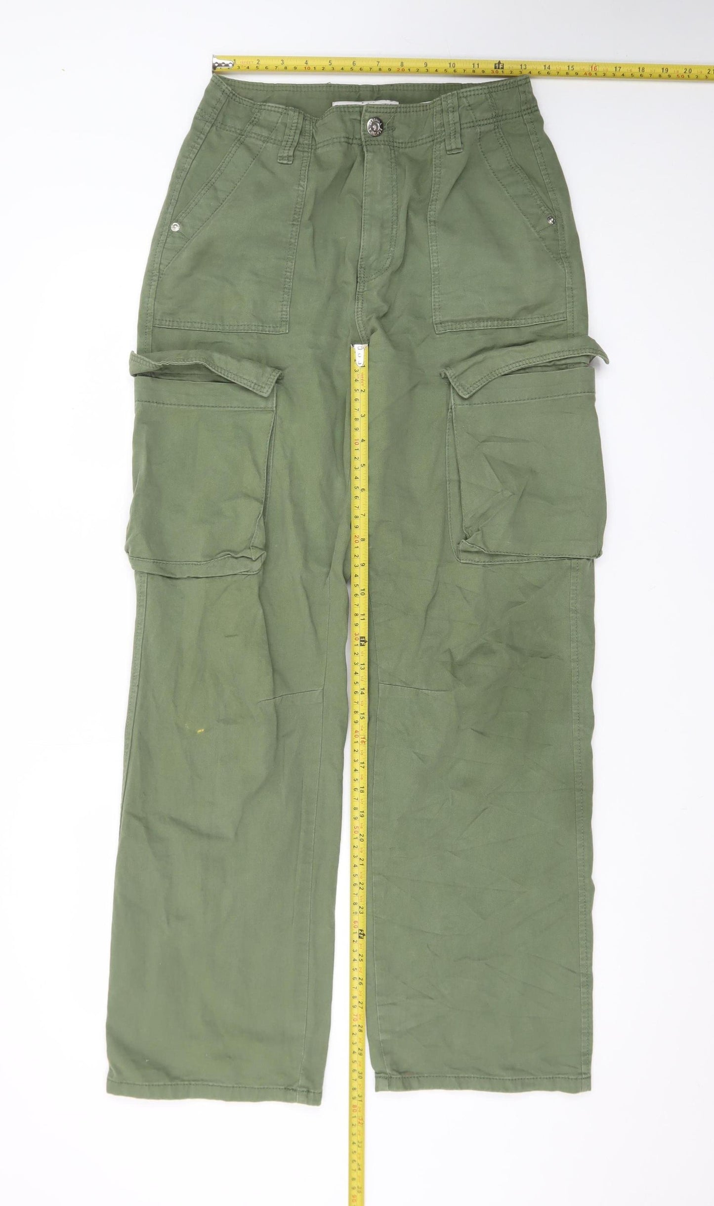 Bershka Women’s Green Cargo Jeans Size 8 Relaxed Fit