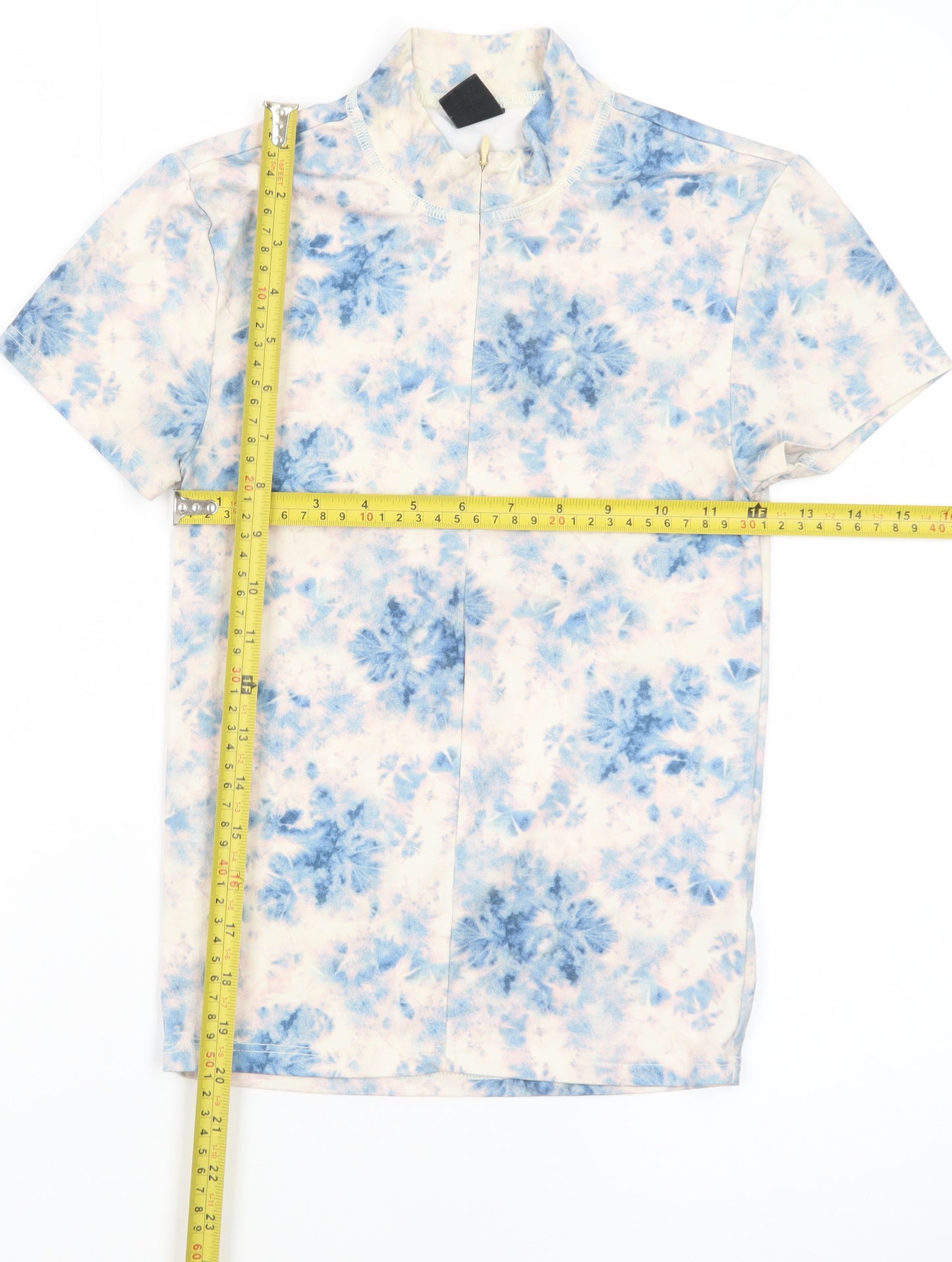 Urban Outfitters Women's Blue Floral High Neck Stretch T-Shirt Size S